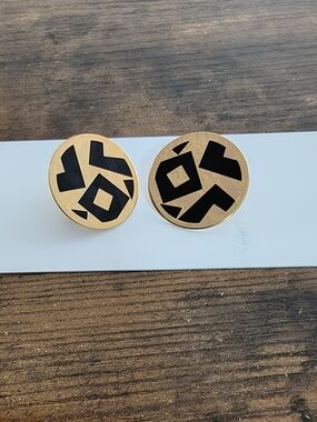Vintage 1986 AVON Chroma Graphics Gold Tone & Black Clip on Earrings